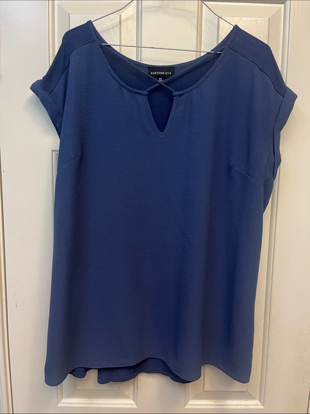 Fortune & Ivy Navy Keyhole Blouse XXL NWOT